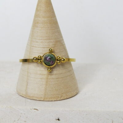 Bague _ Rubis zoisite et acier inoxydable