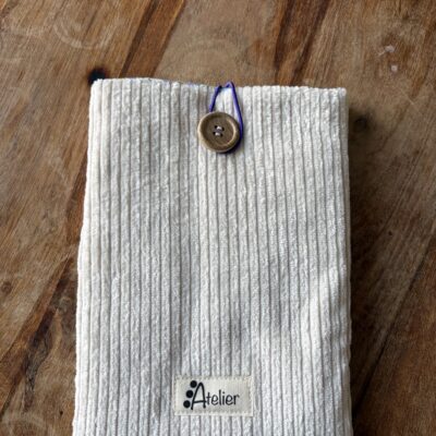 Pochette livre de Poche en velours côtelé beige intérieur en coton liberty taille S