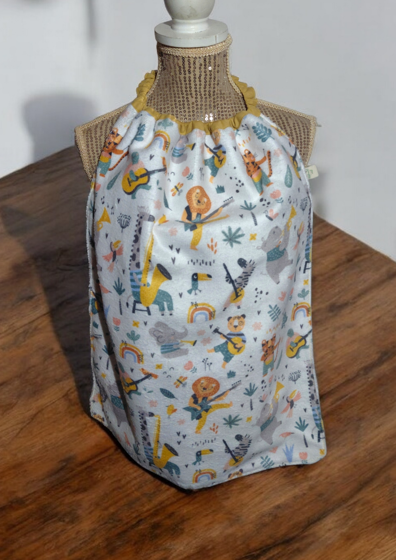 Bavoir adulte élastiqué – Éponge de bambou & coton enduit – H50 x L40 cm – Fait main