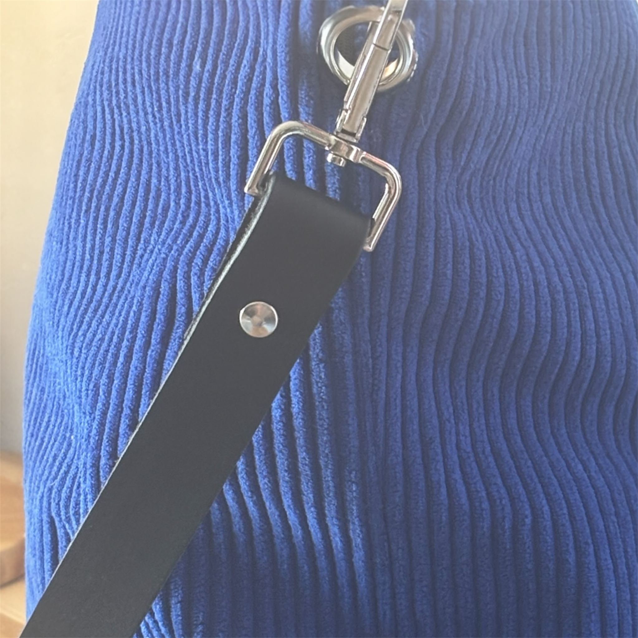 Sac Cabas Femme en Velours Côtelé Bleu roi – Création Artisanale Française – Image 5