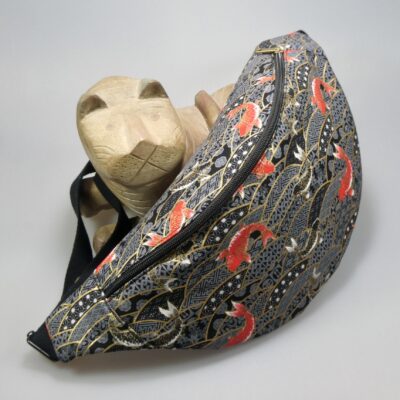 Sac banane tissu coton japonais noir poissons rouges