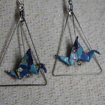 Boucles d'oreilles origamis grues bleu