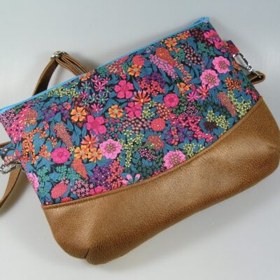 Sac bandoulièreen coton Liberty et simili cuir