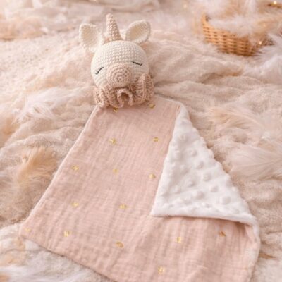 doudou licorne crochet