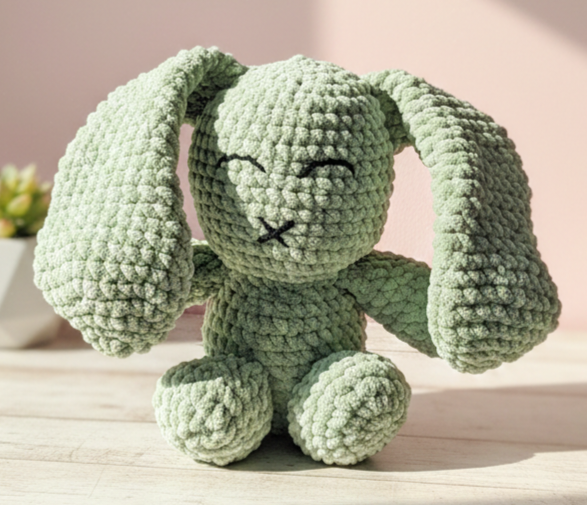 Doudou Lapin au crochet pour nouveau-né - Idée cadeau naissance fille ou garçon - Peluche faite main ultra douce