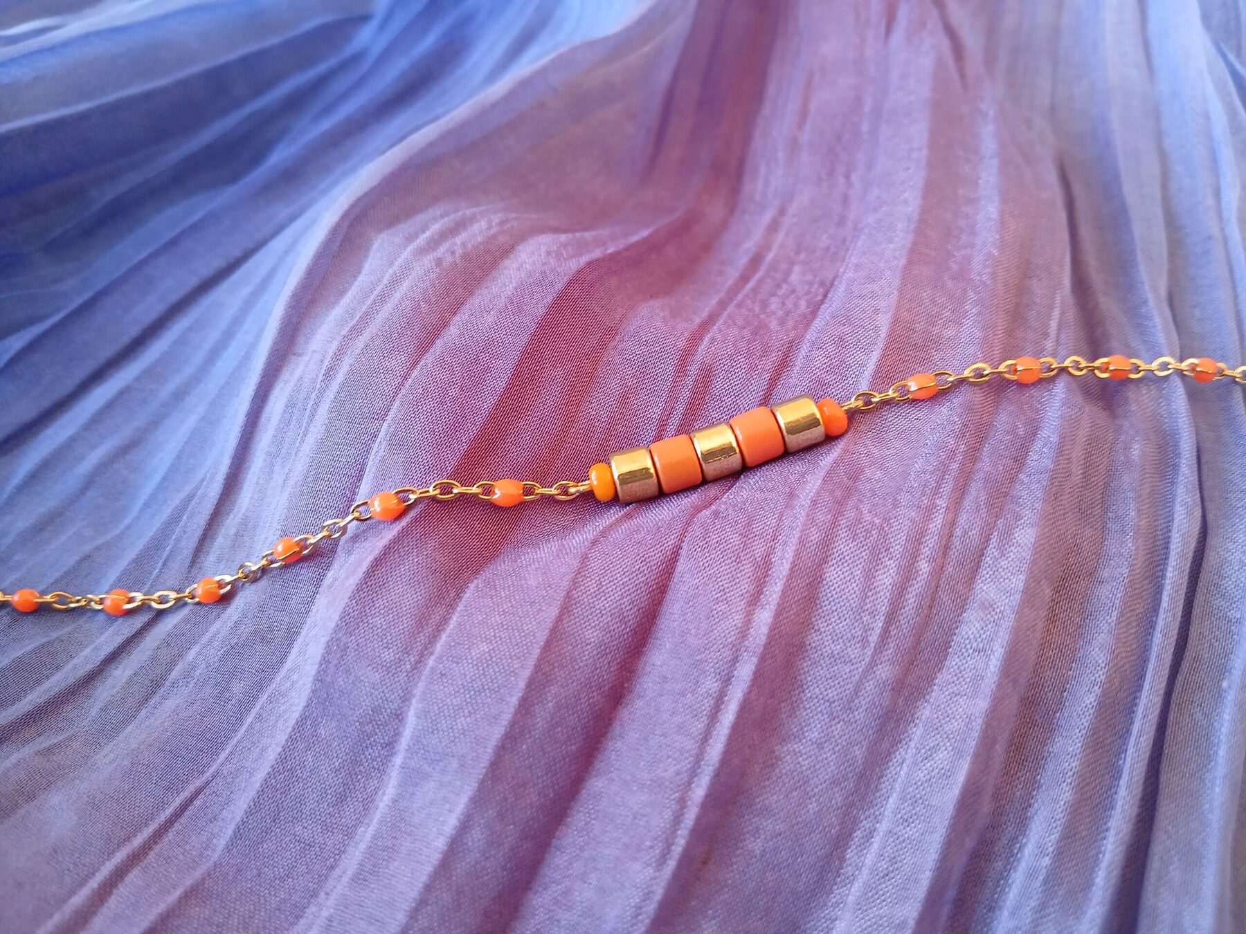 Bracelet doré perles orange Bijou upcyclé