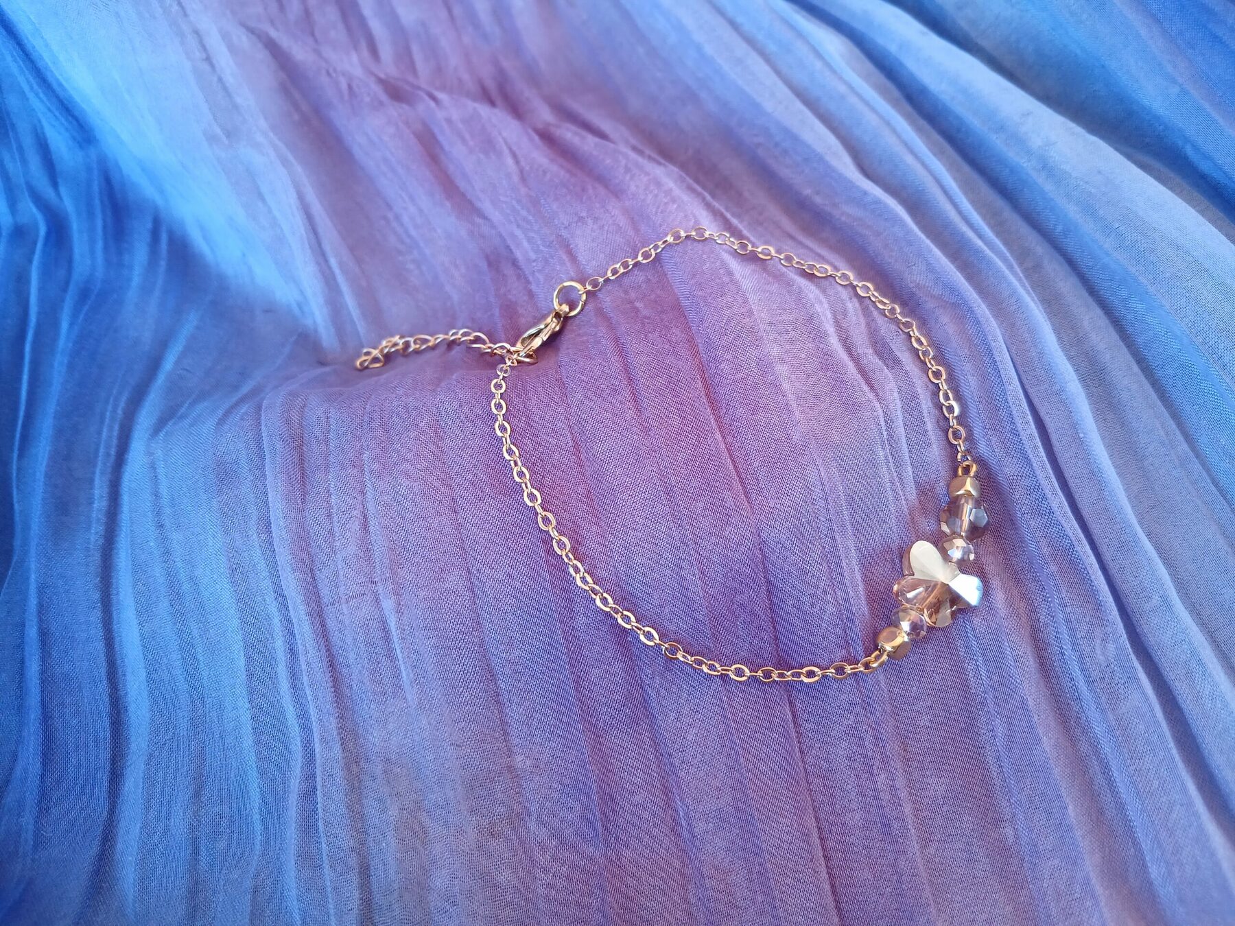 Bracelet upcyclé papillon verre perle facettée