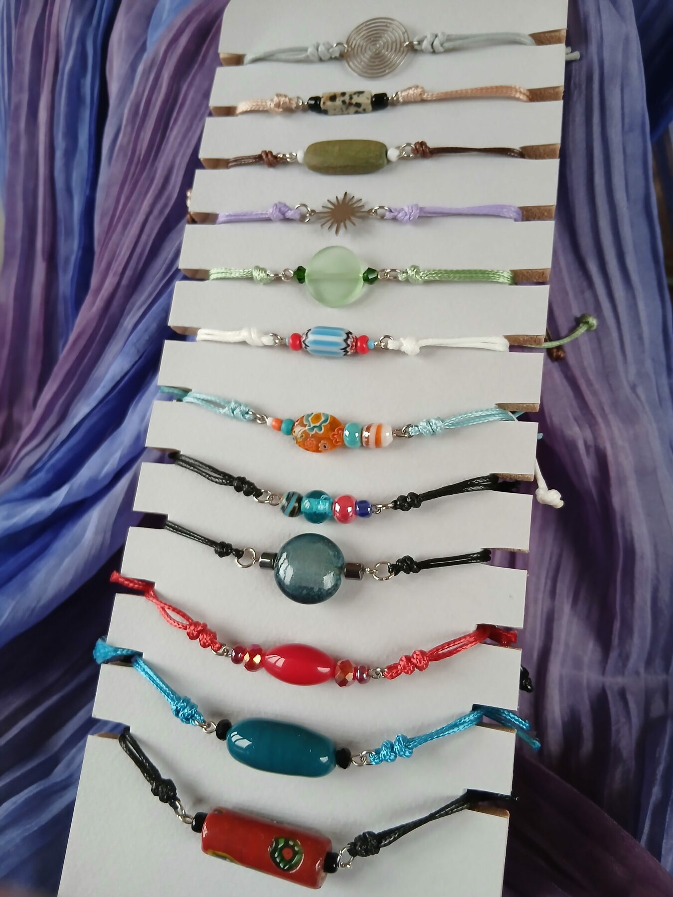 Ensemble de bracelet upcyclés pièces unique lacet ajustable style bohême