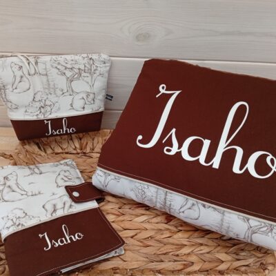 Ensemble naissance personnalisée, Couverture bébé, carnet de santé et trousse de toilette assortis, Cadeau naissance, Thème ours forêt