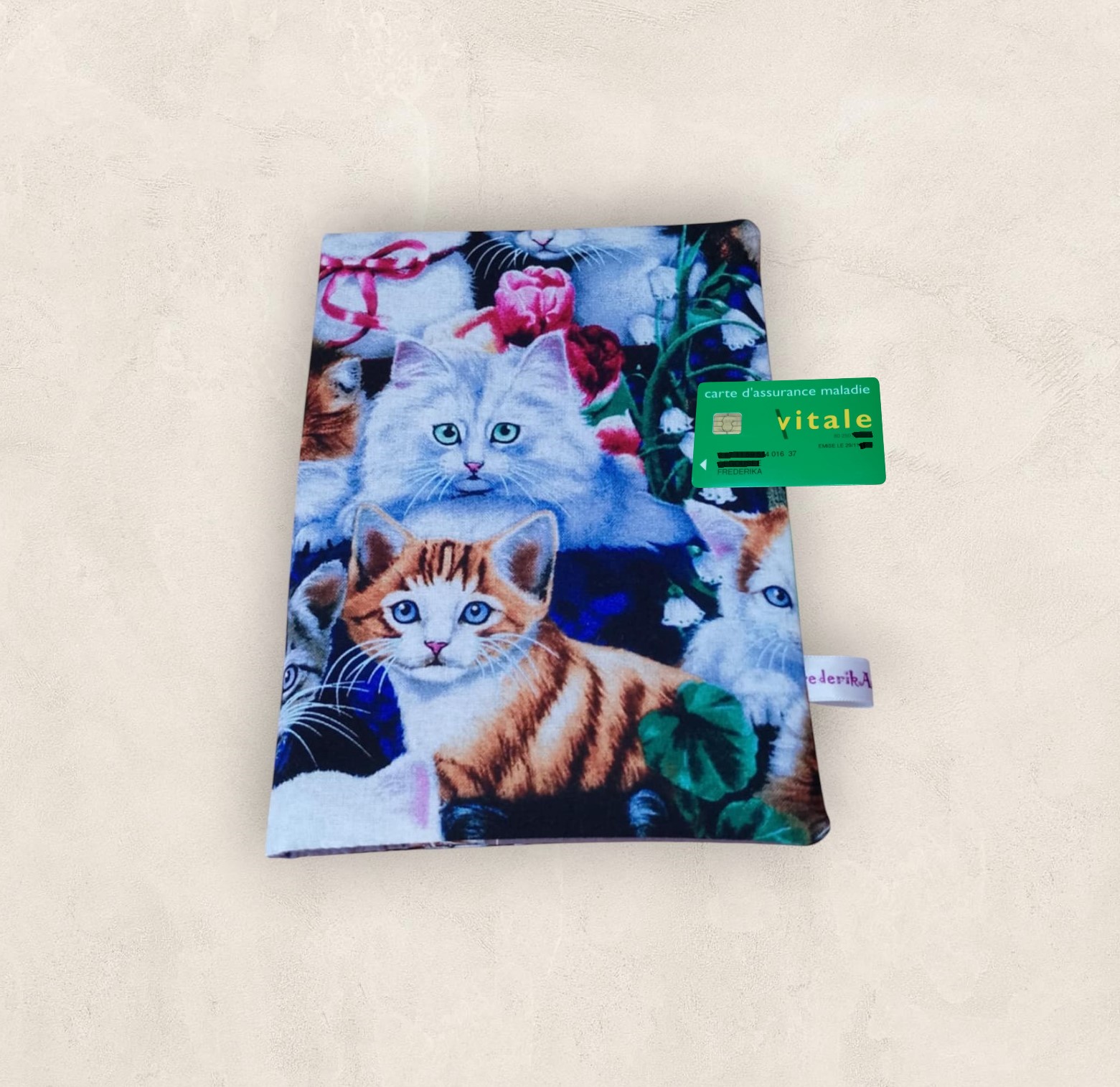 pochette à ordonnances, carte vitale et carte mutuelle, pour ordonnances pliées en 4, modèle animaux – Image 5