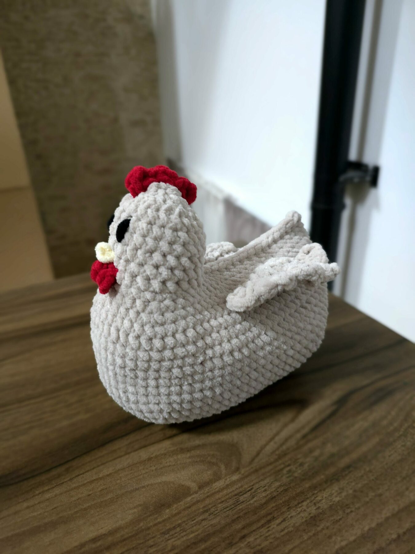 Poule décoration table - Peluche Poule Crochet Fait Main - Doudou Moelleux - Cadeau Naissance ou Enfant personnalisable - Décoration Pâques