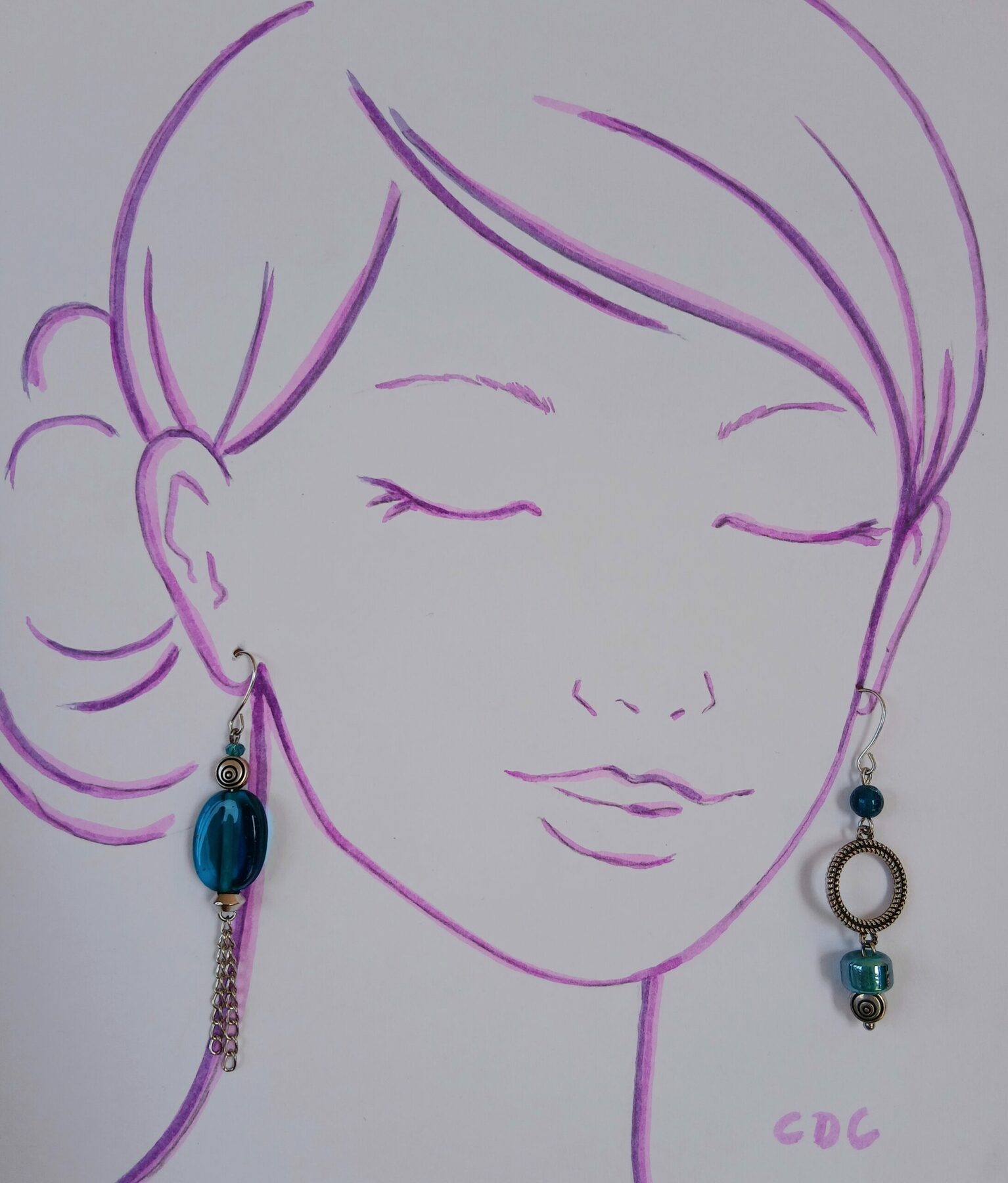 Boucles d'oreilles upcyclées asymétriques Pièce unique bleu canard et argent