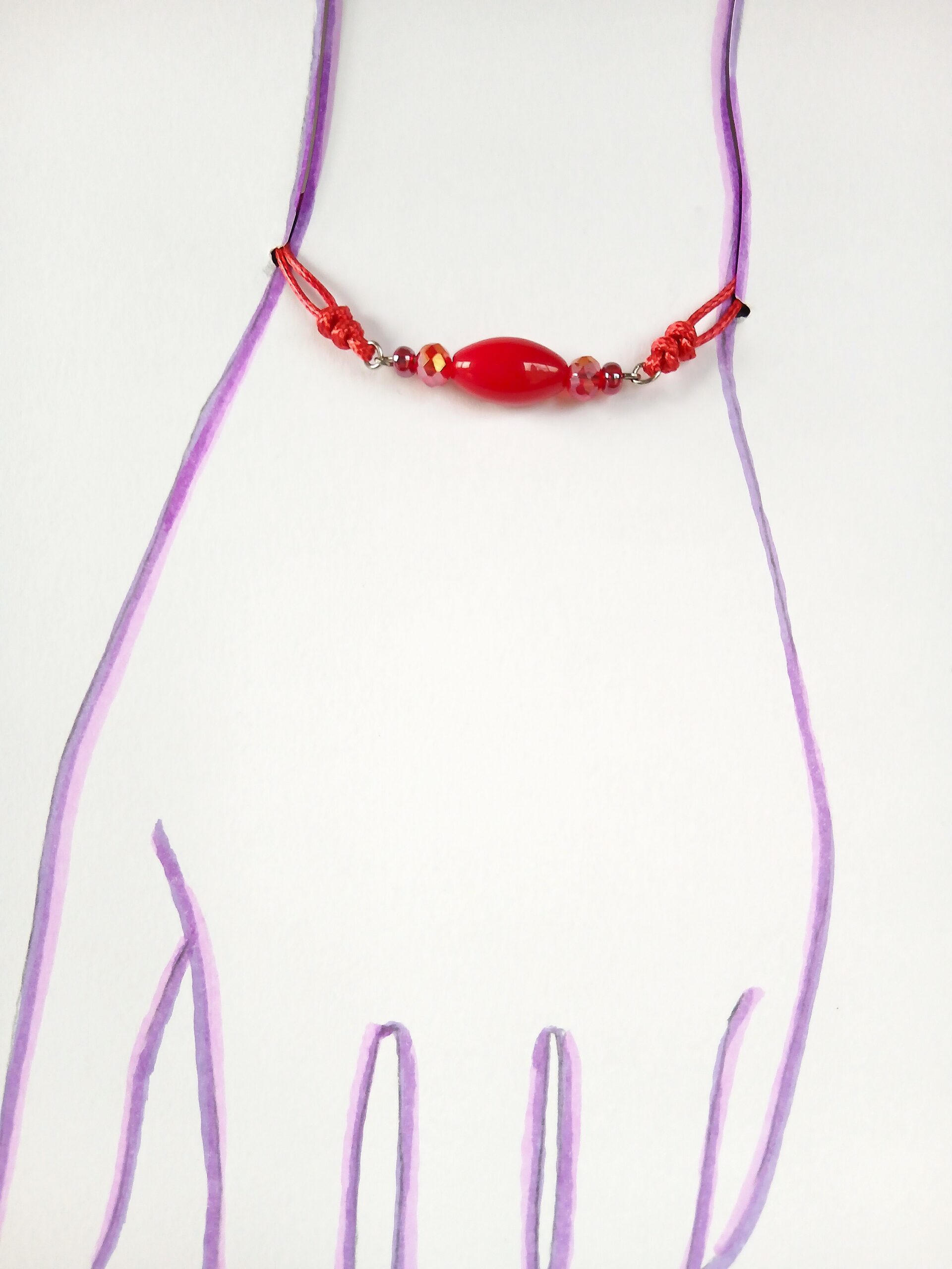 Bracelet upcyclé pièce unique perle rouge vif lacet rouge ajustable