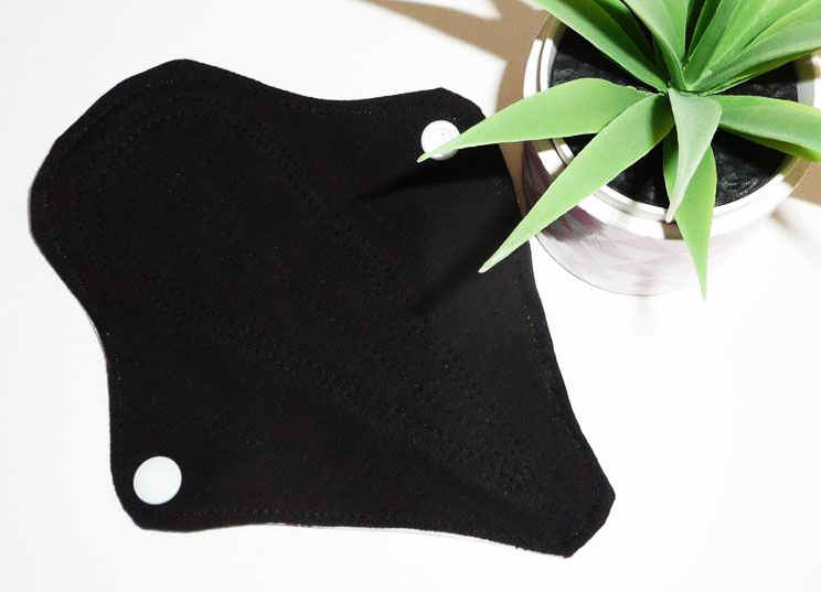 Protège-string lavable COCCINELLE (Mini & discret - 16 cm) - Zéro déchet - protège-tanga ado fille - femme