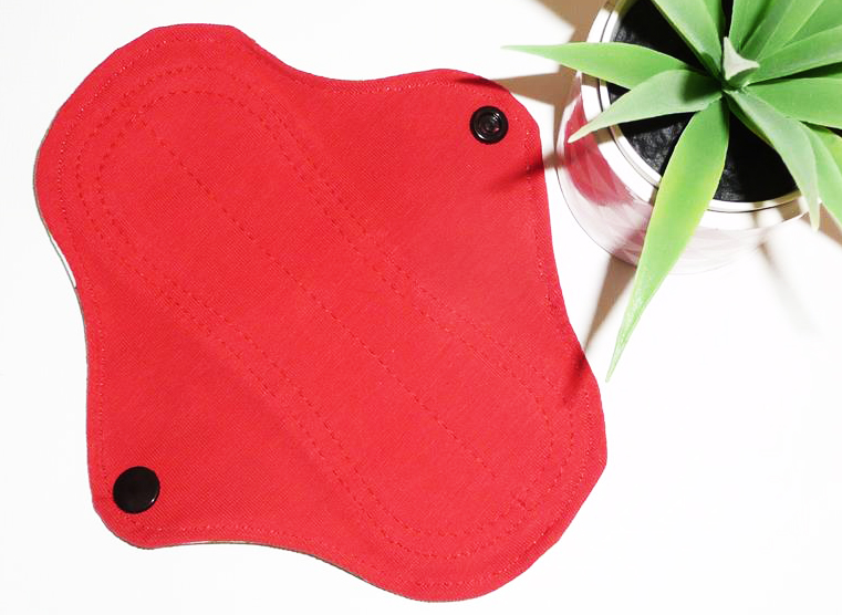 Protège-slip lavable COCCINELLE (Mini & discret : 16 cm) - Zéro déchet - PSL - Protège-slip en coton ado fille femme - Hygiène intime féminine