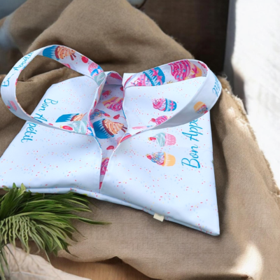 Sac à tarte réversible imperméable – Motif cupcakes – Fait main en France