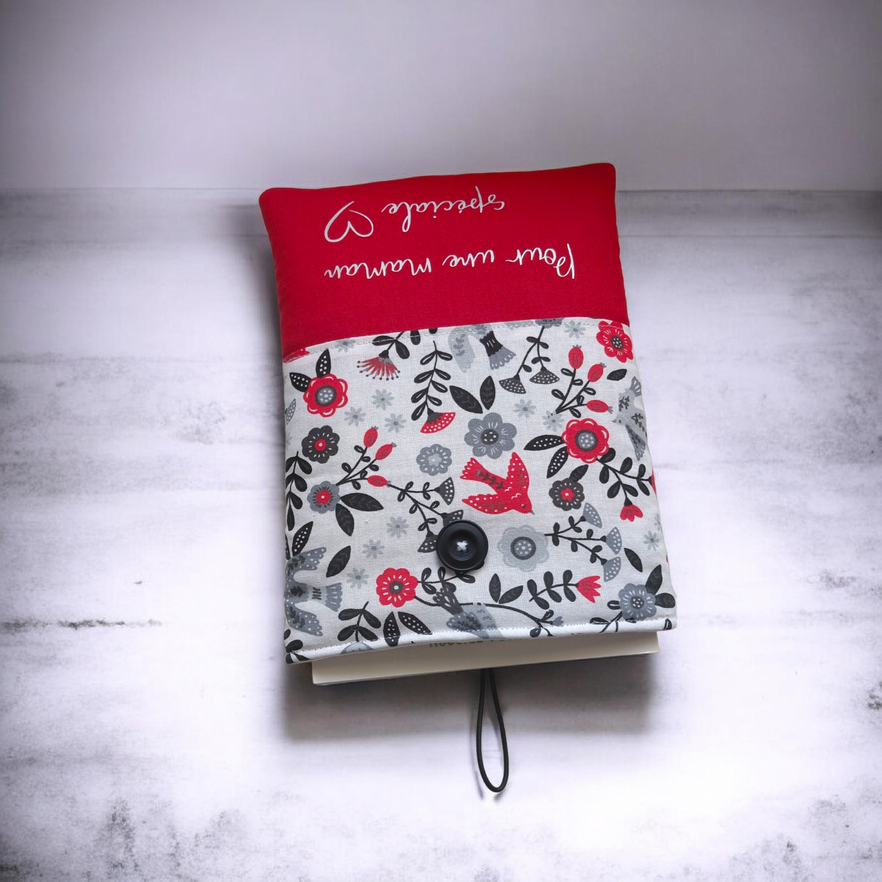 Pochette livre personnalisée – Protège livre, tablette ou liseuse – Cadeau fête des mères – Housse molletonnée en coton – Image 3