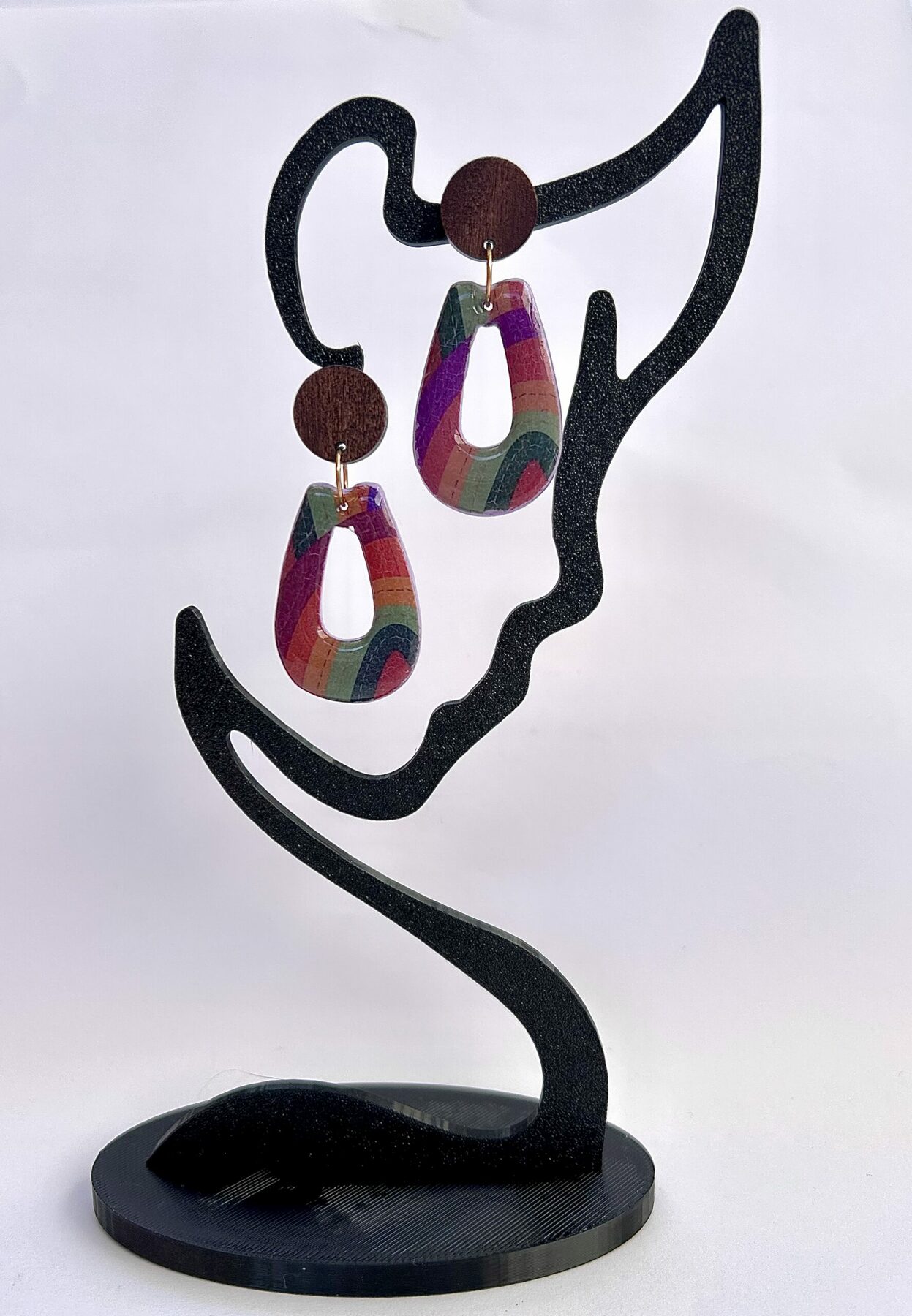 Boucles d’oreilles « Larmes Bohèmes » en pâte polymère vintage-parme et bois