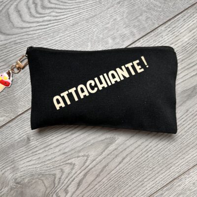 Trousse noire « Attachiante »