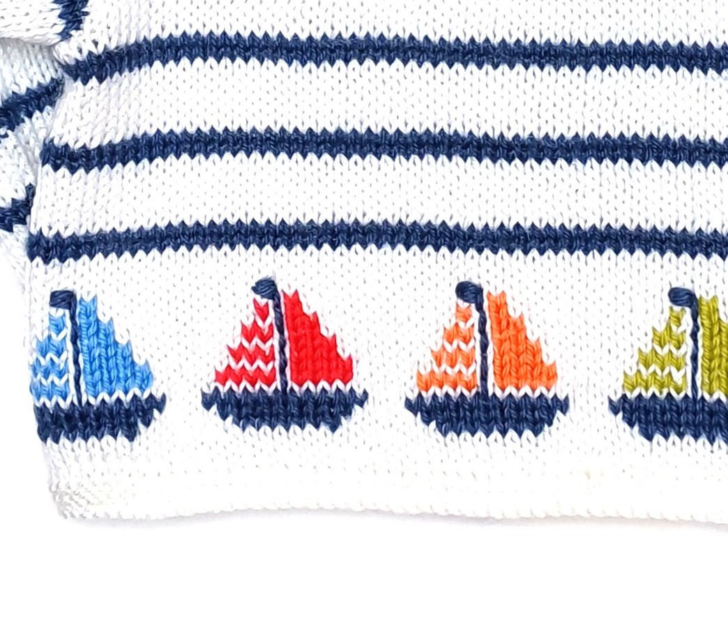 Gilet bébé au tricot, style main avec des bateaux, taille 3 mois – Image 4