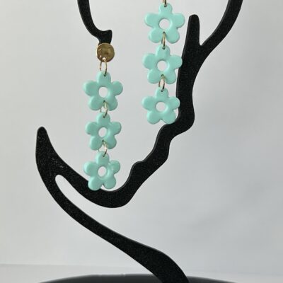 Boucles d’oreilles « Trioflora » en pâte polymère vert pastel