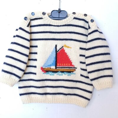 Pull tricoté main pour bébé , avec un bateau, taille 1 an