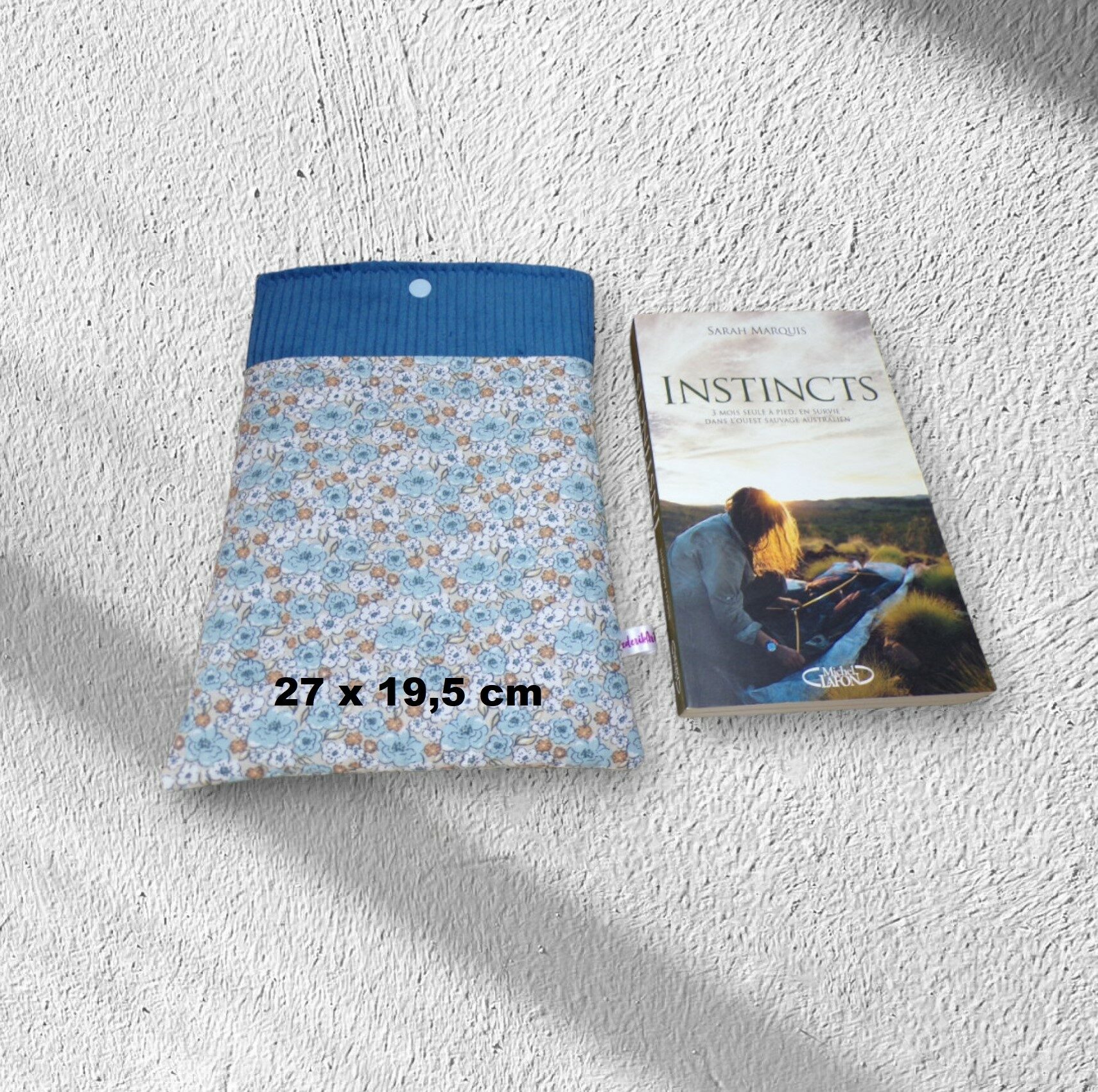 pochette à livre, sac à livre, pochette pour tablette molletonnée, modèles au choix
