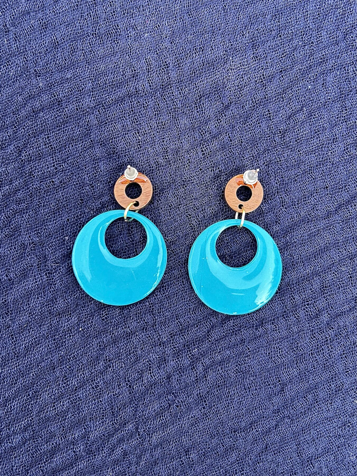Boucles d’oreilles « Lune Océane » en pâte polymère turquoise – Image 3
