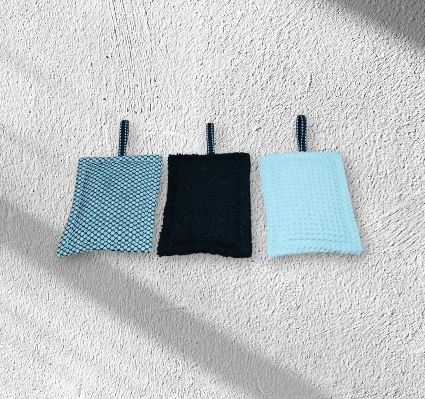 Panière de 6 feuilles d'essuie tout et 3 éponges lavables 100 % coton, – Image 7