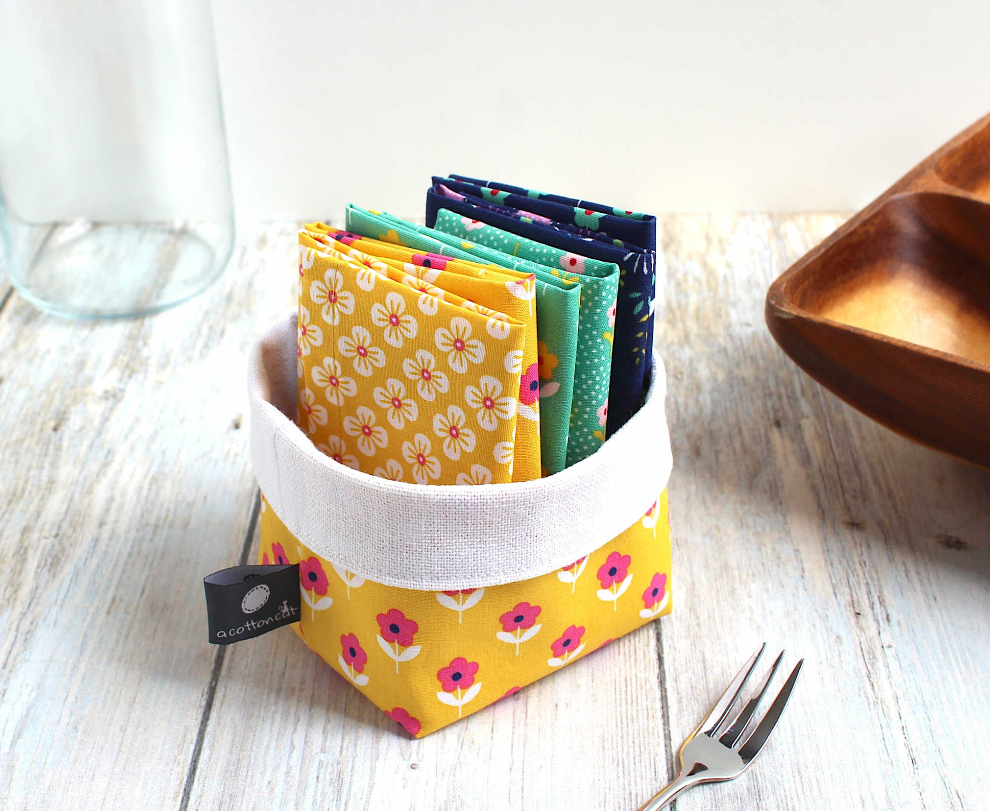 lot-serviettes-aperitif-carree-panier