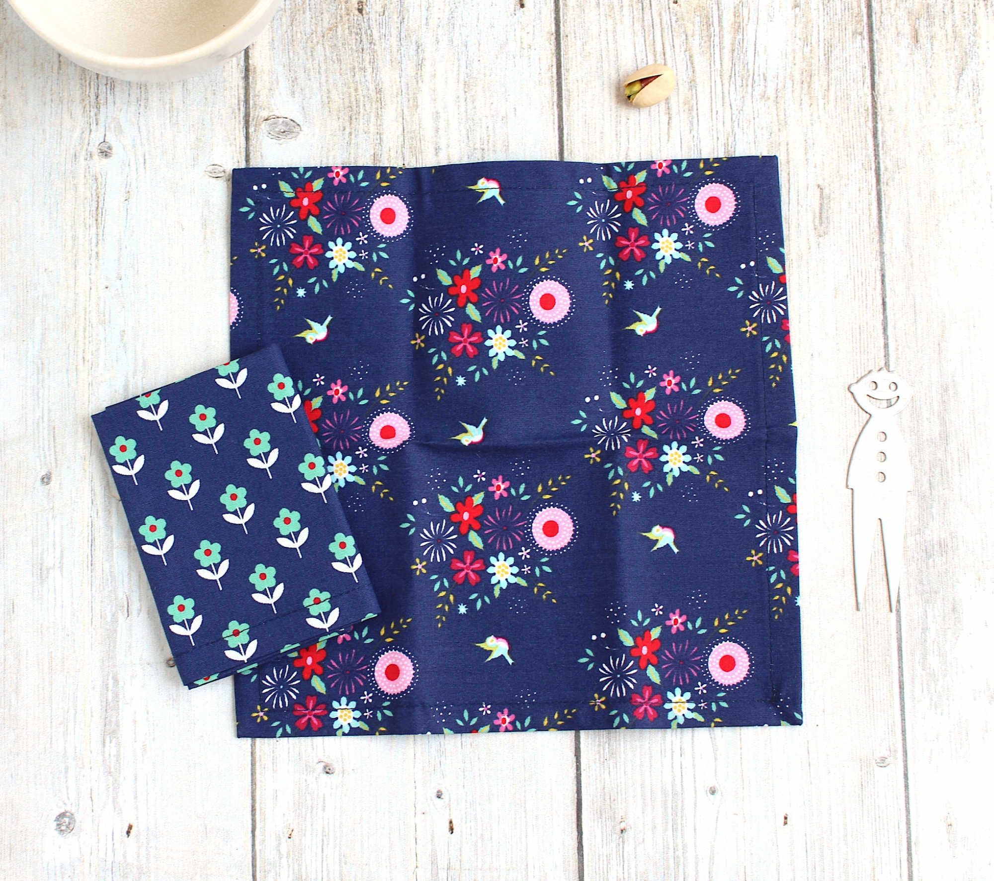 petite serviette coktail tissu carree