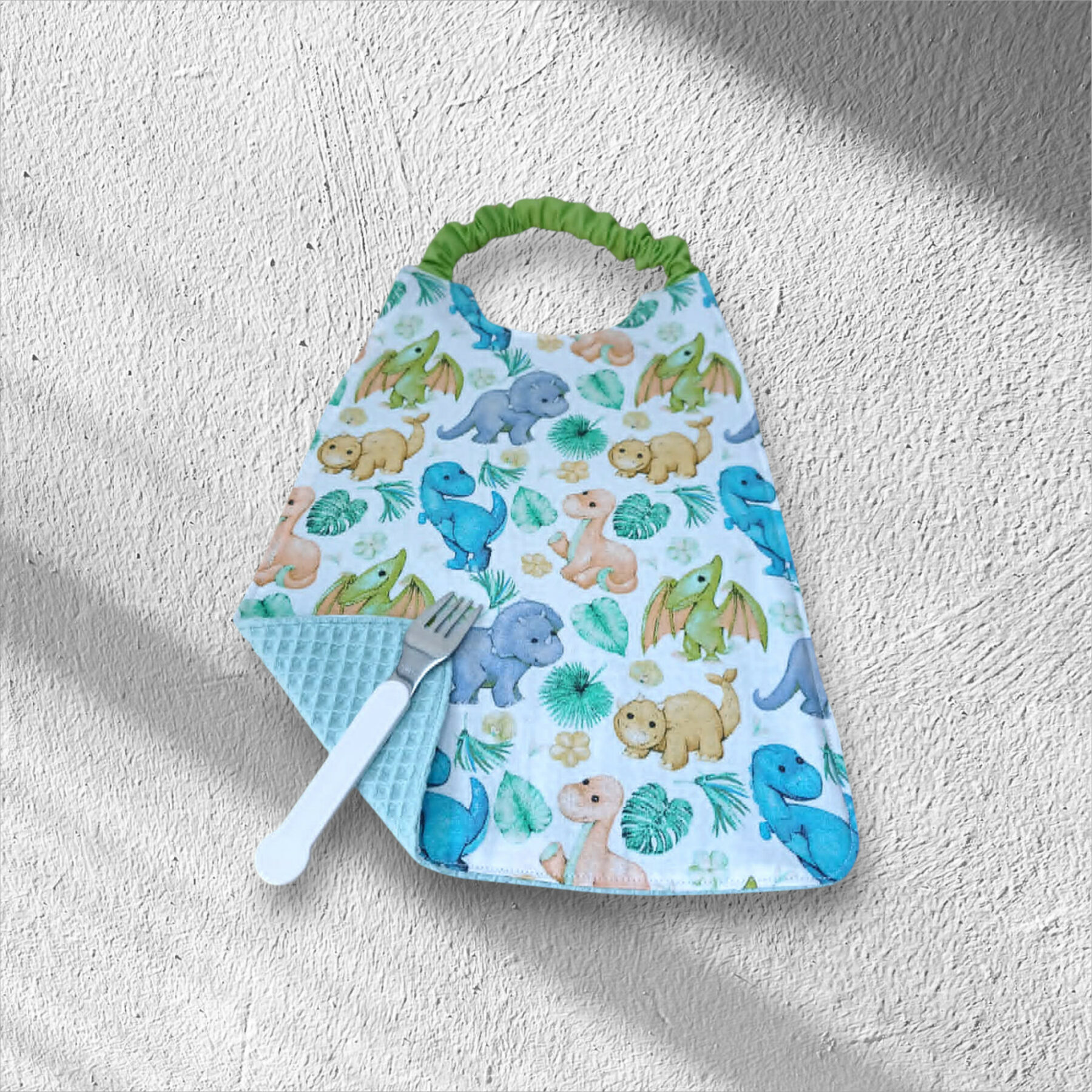 Serviette de table enfant, bavoir maternelle, modèle garçons et animaux au choix – Image 10