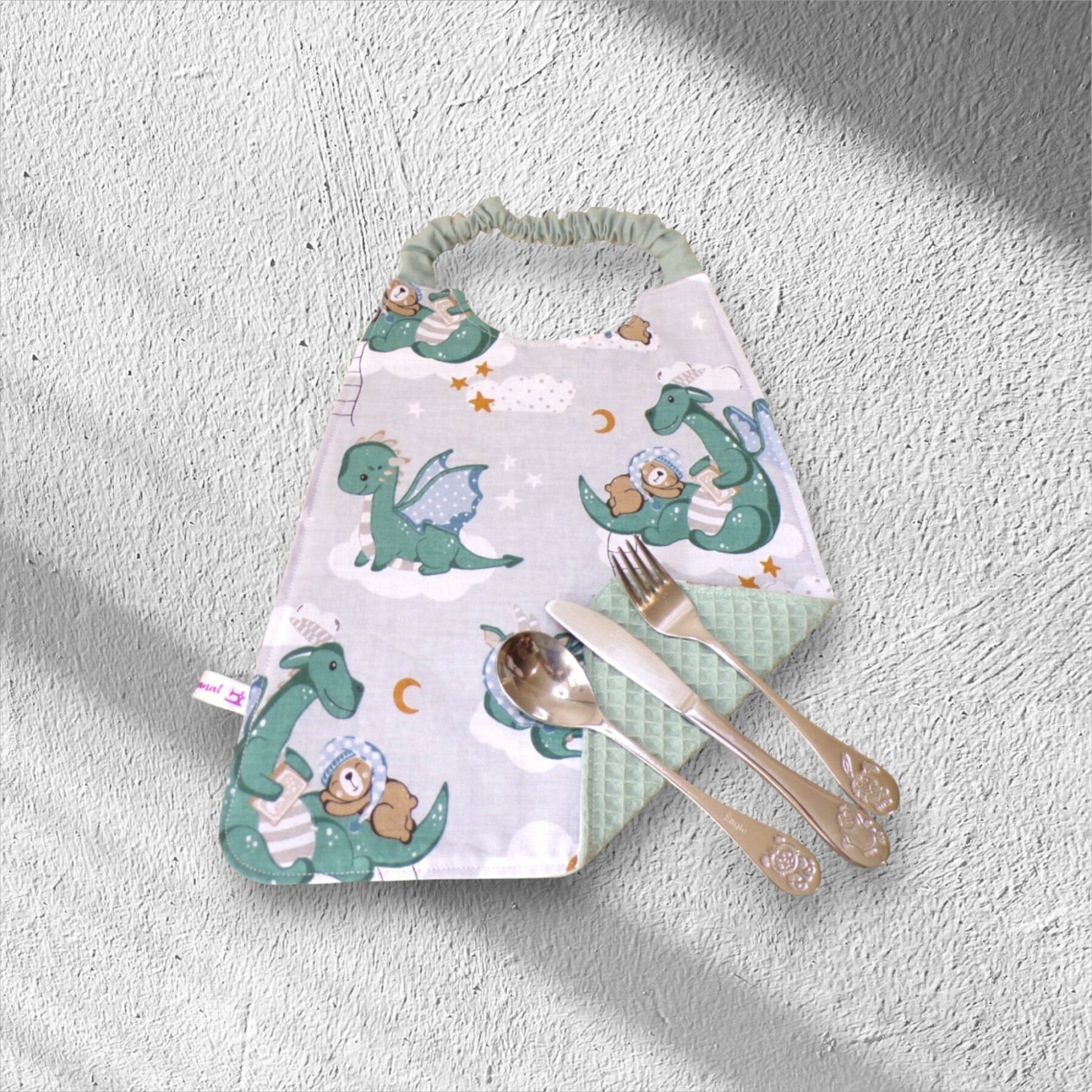Serviette de table enfant, bavoir maternelle, modèle garçons et animaux au choix – Image 7