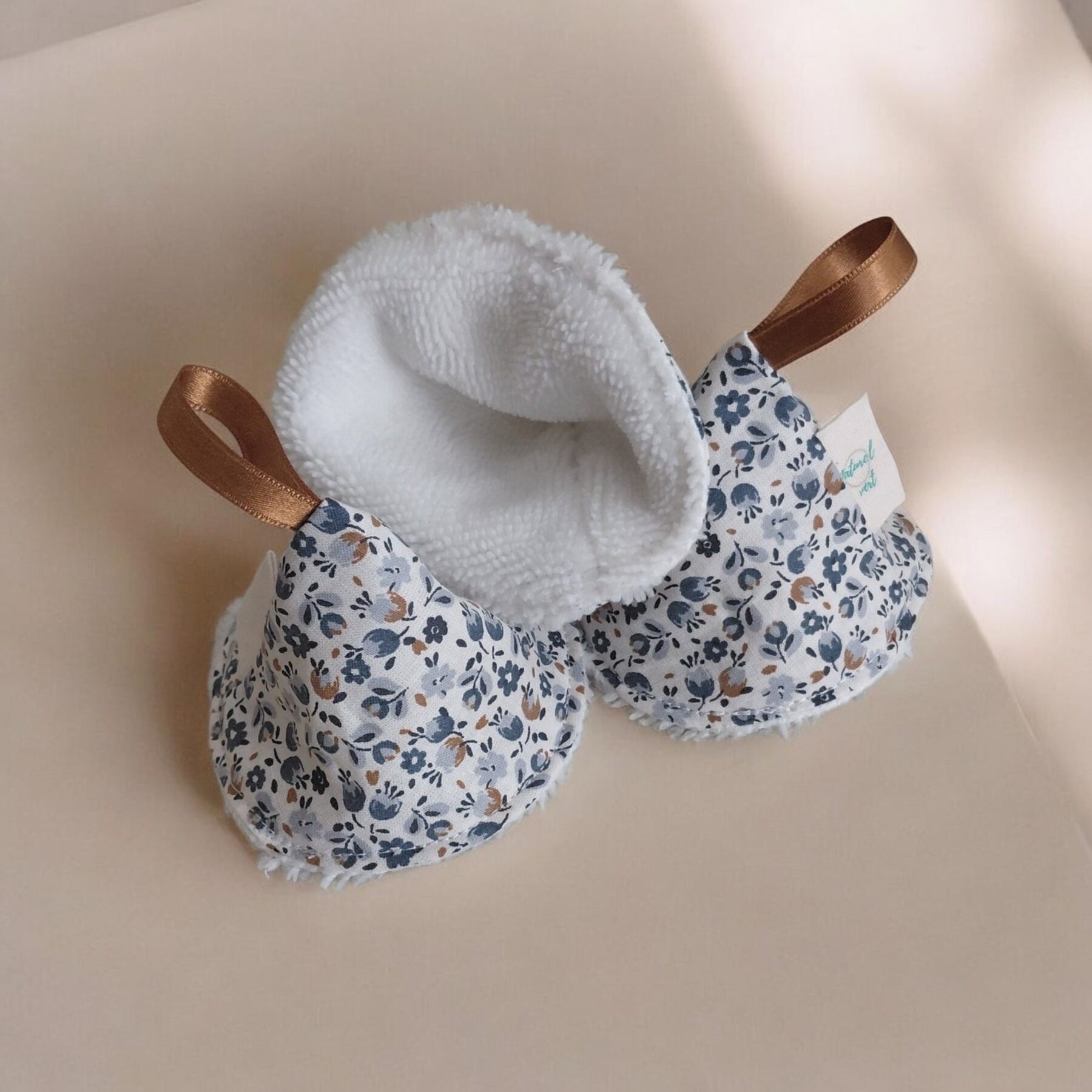 Lot de 3 tipis à pipi pour bébé garçon – Lavables, réutilisables et faits main – Coton OEKO-TEX® – Image 2
