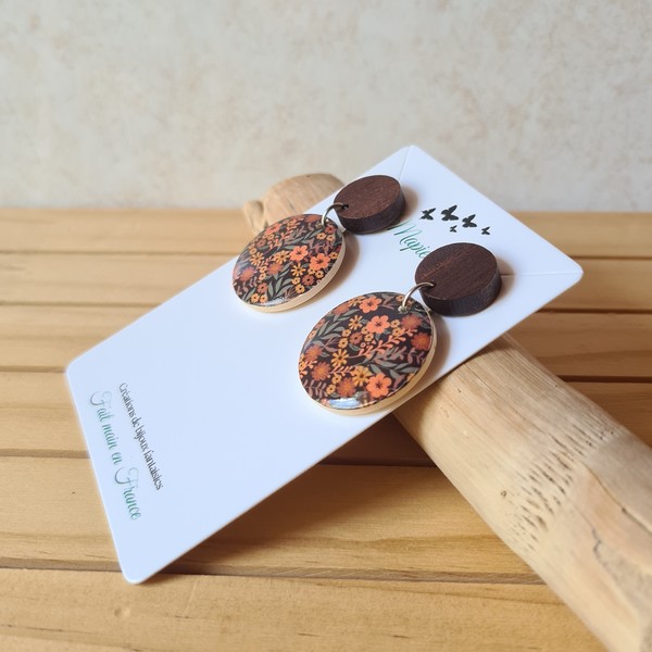 Boucles d'oreille pendante ronde 25 mm femme fait main en bois Automne – Image 2
