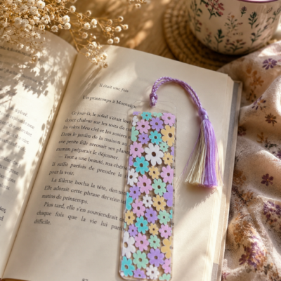 Marque-page « Fleurs tendres » pompon rose et jaune