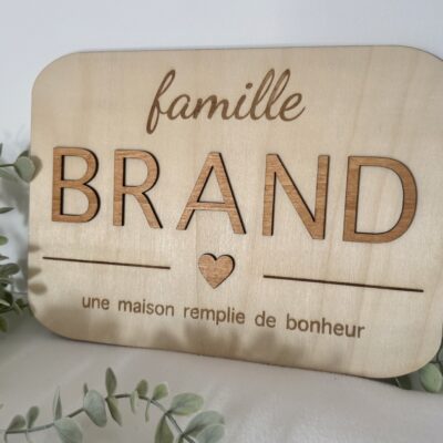 Plaque de famille murale personnalisée en bois