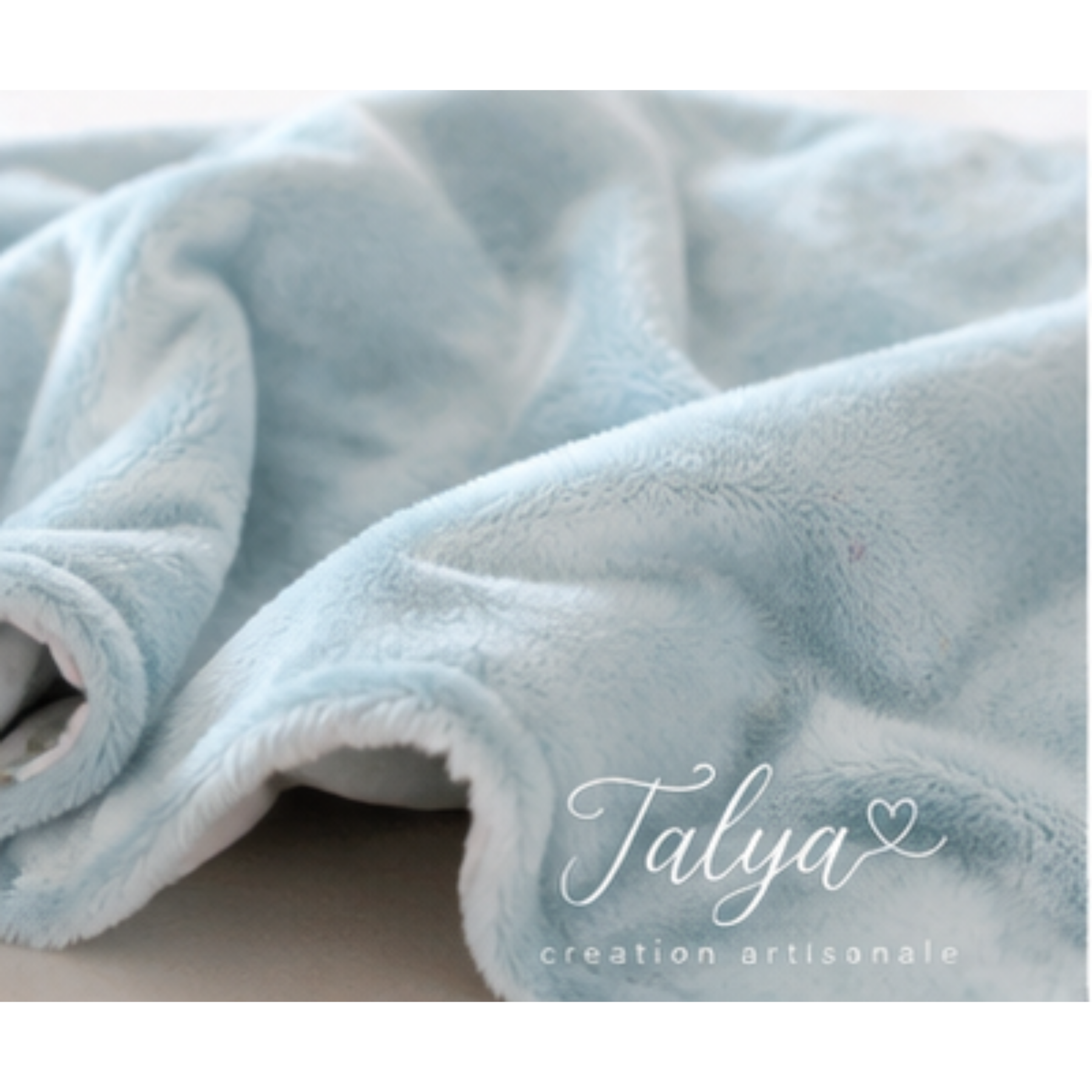 Couverture bébé réversible en coton matelassé et Minky bleu ciel – Cadeau de naissance fait main – Image 5
