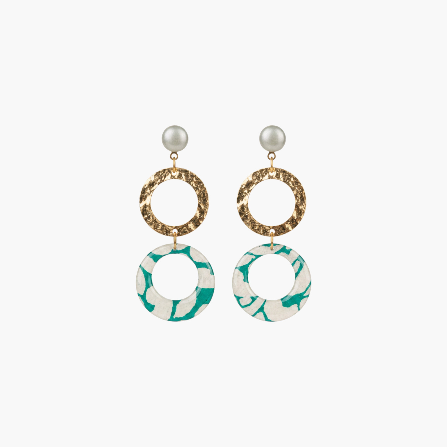 Boucles d'oreilles doubles cercles fait main Nāca — papier lokta vert émeraude & blanc – Image 3