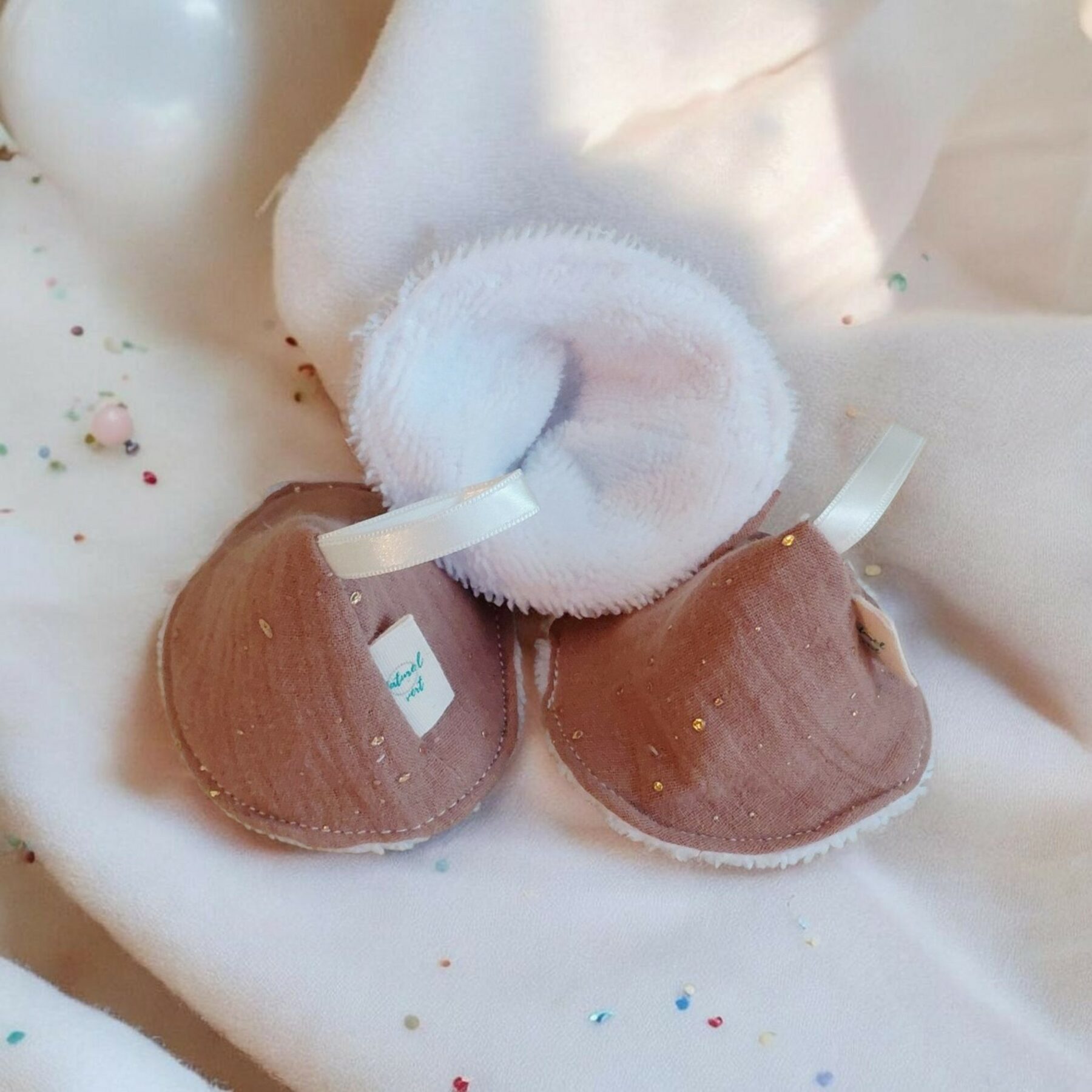 Lot de 3 tipis à pipi bébé en double gaze de coton et éponge de bambou – Fait main – Cadeau naissance – Image 3