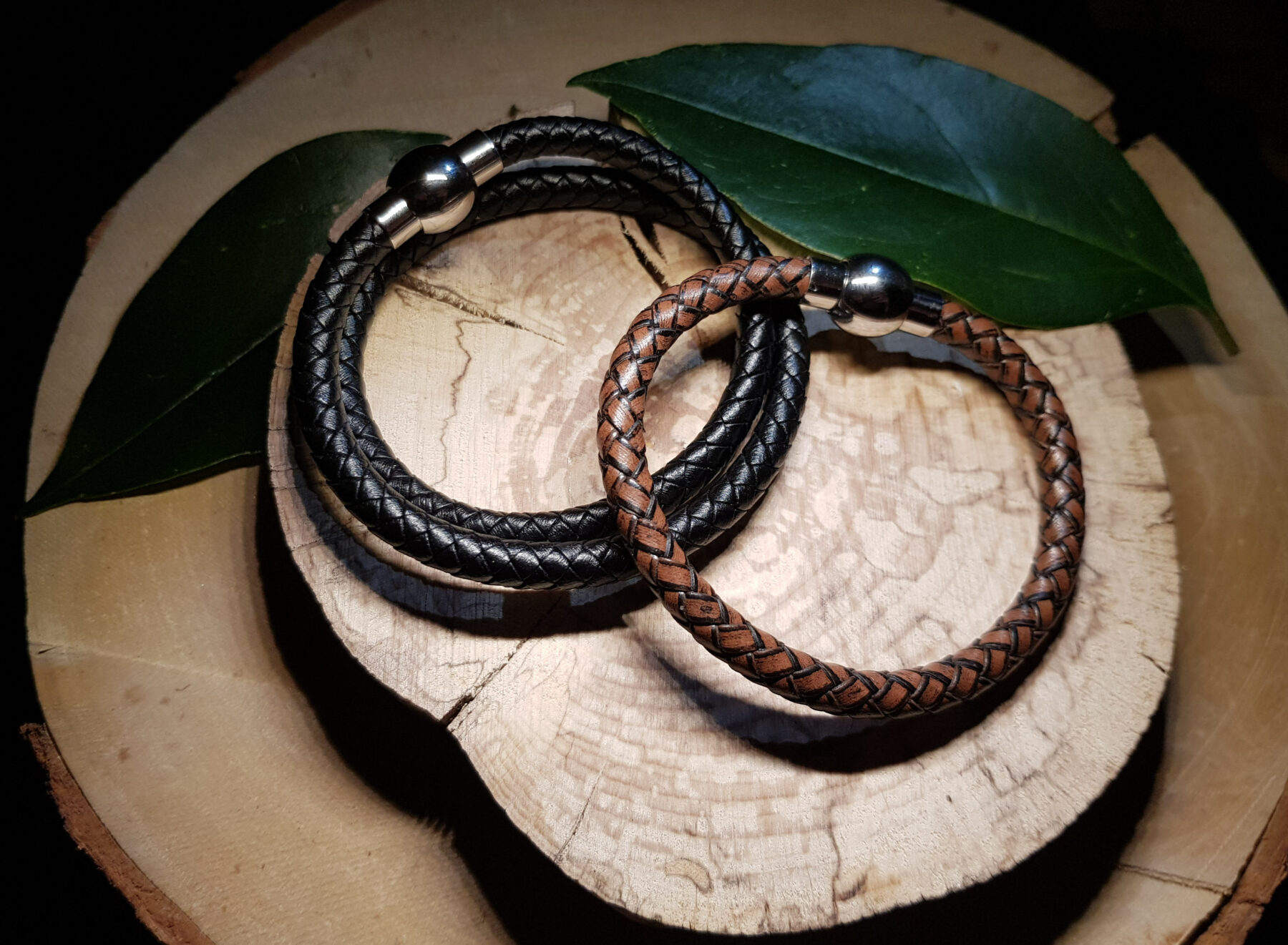 Lot 2 bracelets en cuir rond pour homme double tour marron et simple tour noir