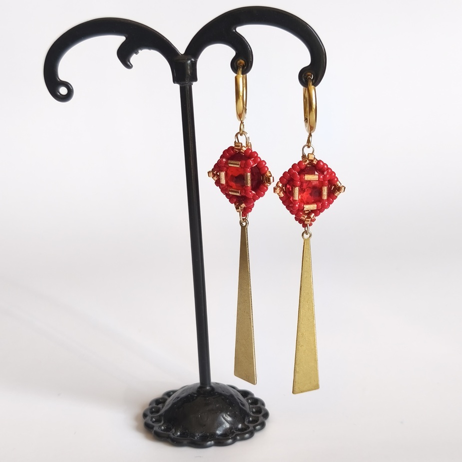 Boucles d'oreilles Gabrielle Rouge – Image 2