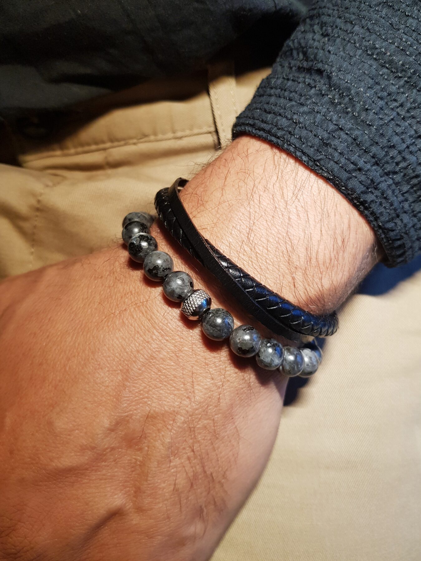 Duo de bracelets homme – perles naturelles Labradorite et cuir noir véritable