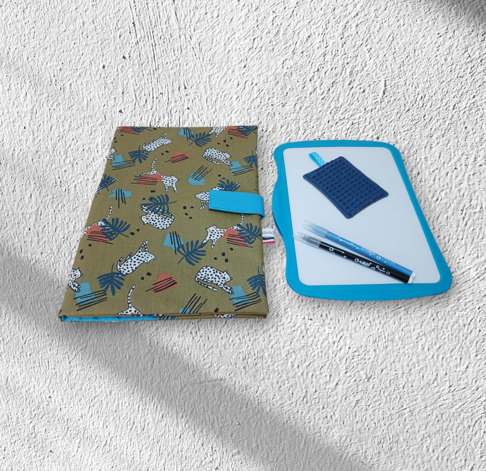 pochette range ardoise, effaceur offert, modèle pour 9 feutres – Image 12