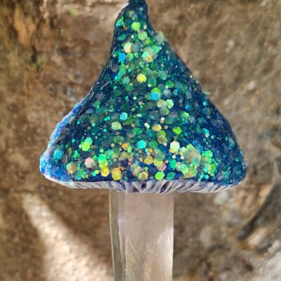 Décoration de Noël champignon lumineux en quartz et résine, féerique et rétroéclairé 10x15cm