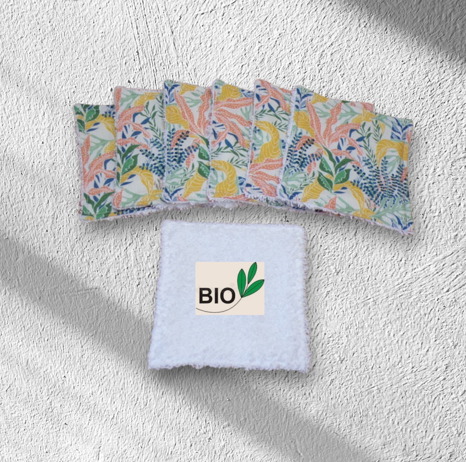 Semainier de lingettes en coton et éponge biologique modèle au choix
