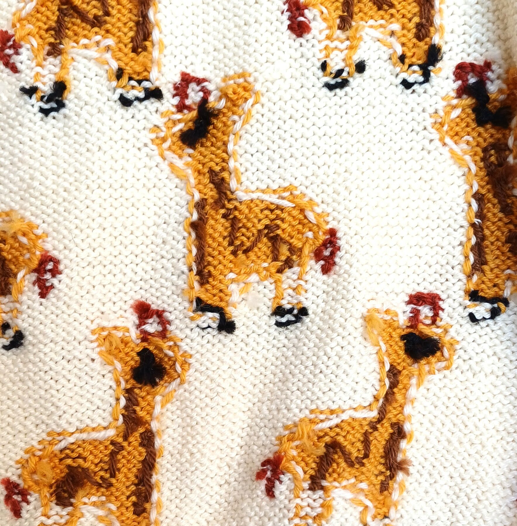 Pull fait main pour bébé de 1 an avec des girafes – Image 6
