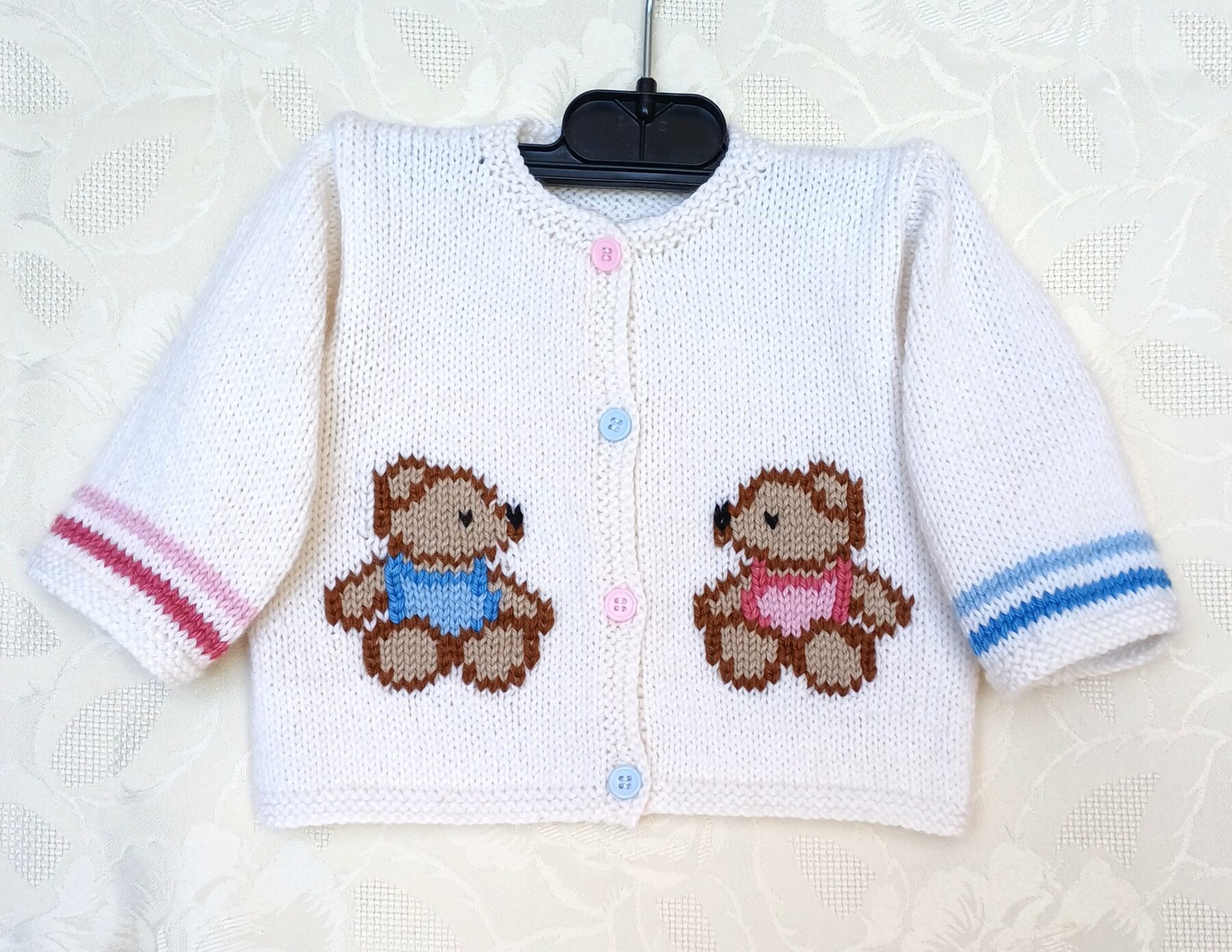 Gilet bébé 3 mois, tricot main, avec des nounours