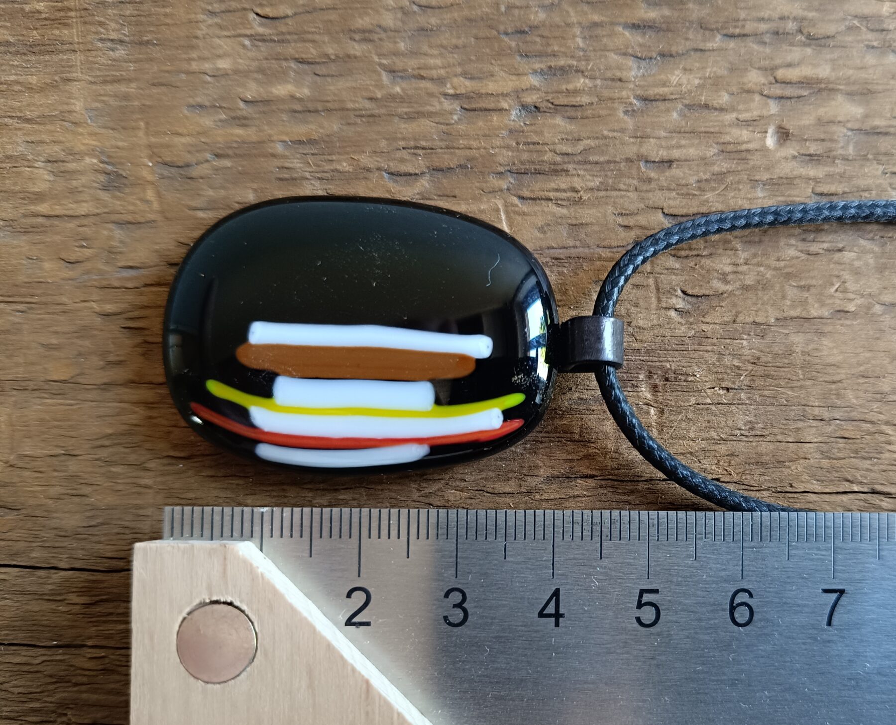 Pendentif en verre fusionné fait à la main avec collier – Image 3