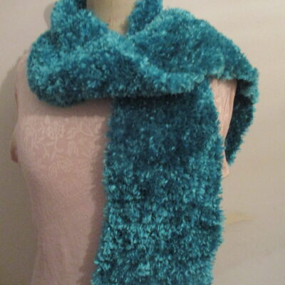 écharpe fantaisie, modèle unique,faitmains,tricot,cadeau,accessoire